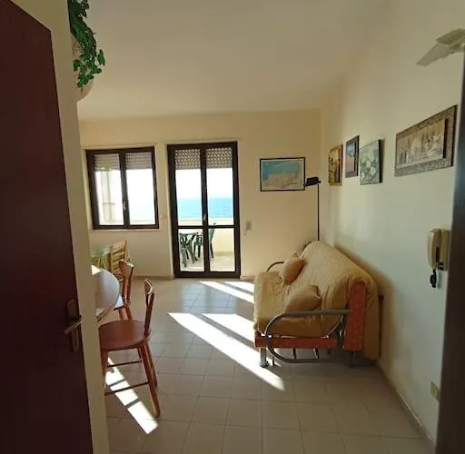 Appartamento Stupendo Fronte Mare A Gallipoli