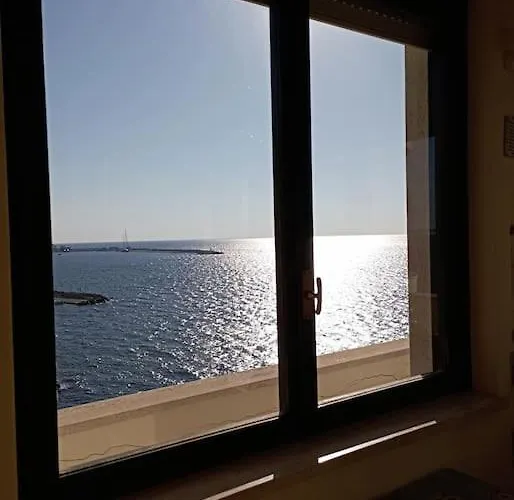 Stupendo Fronte Mare A شقة